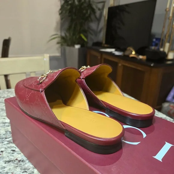NEW Gucci Burgundy Princetown Leather Mules with Horsebit Detail Size 37.5 - Picture 7 of 12